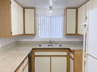 4720 S Slauson Ave UNIT 10, Culver City, CA 90230