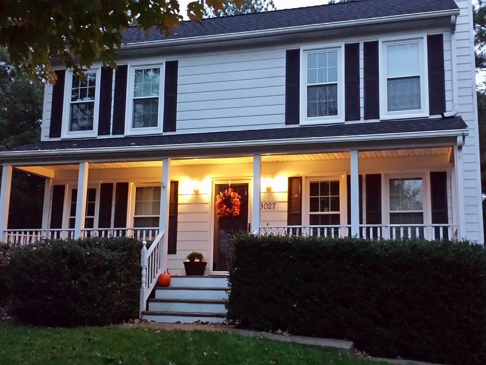 Front of House with Porch