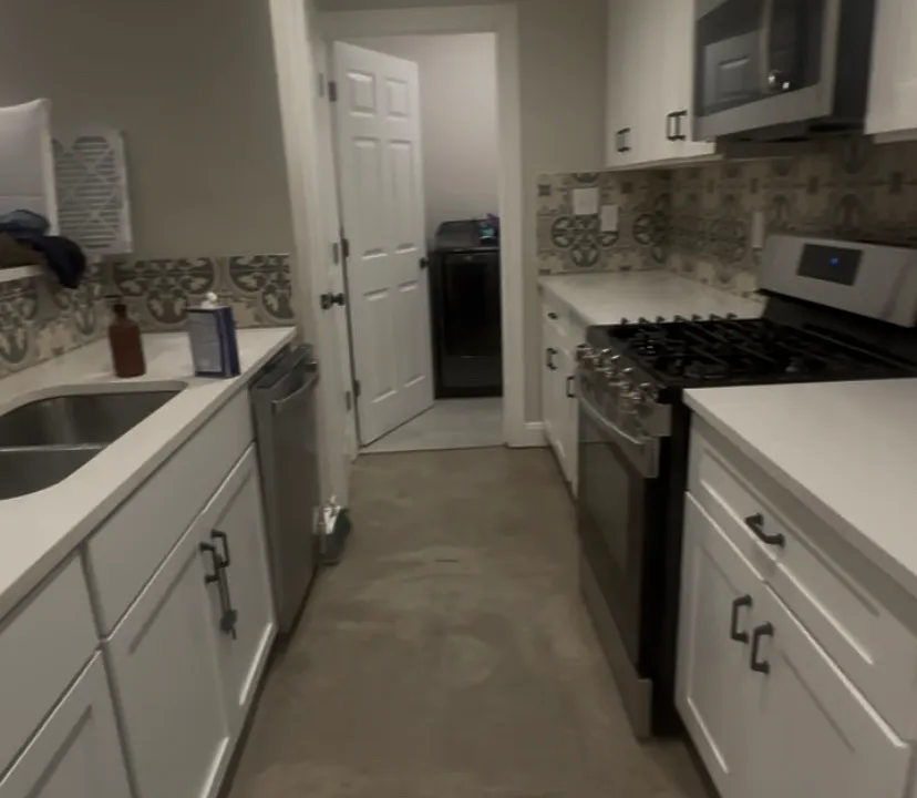 7347 Montgomery Dr