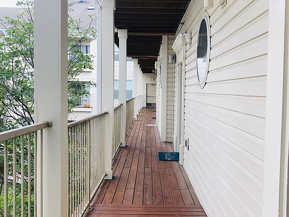 2nd image of 9486 Virginia Center Blvd Unit 313