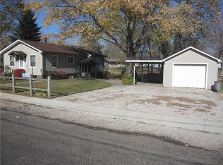 303 Pine St, Georgetown, IL 61846