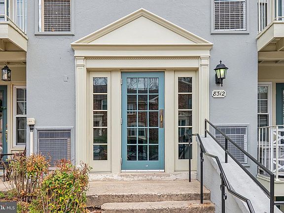 3rd image of 8312 Kingsgate Rd APT G