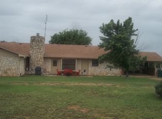 129 County Road 118, Llano, TX 78643