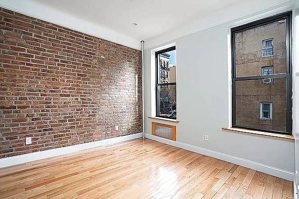 1st image of 406 E 117th St Room 3