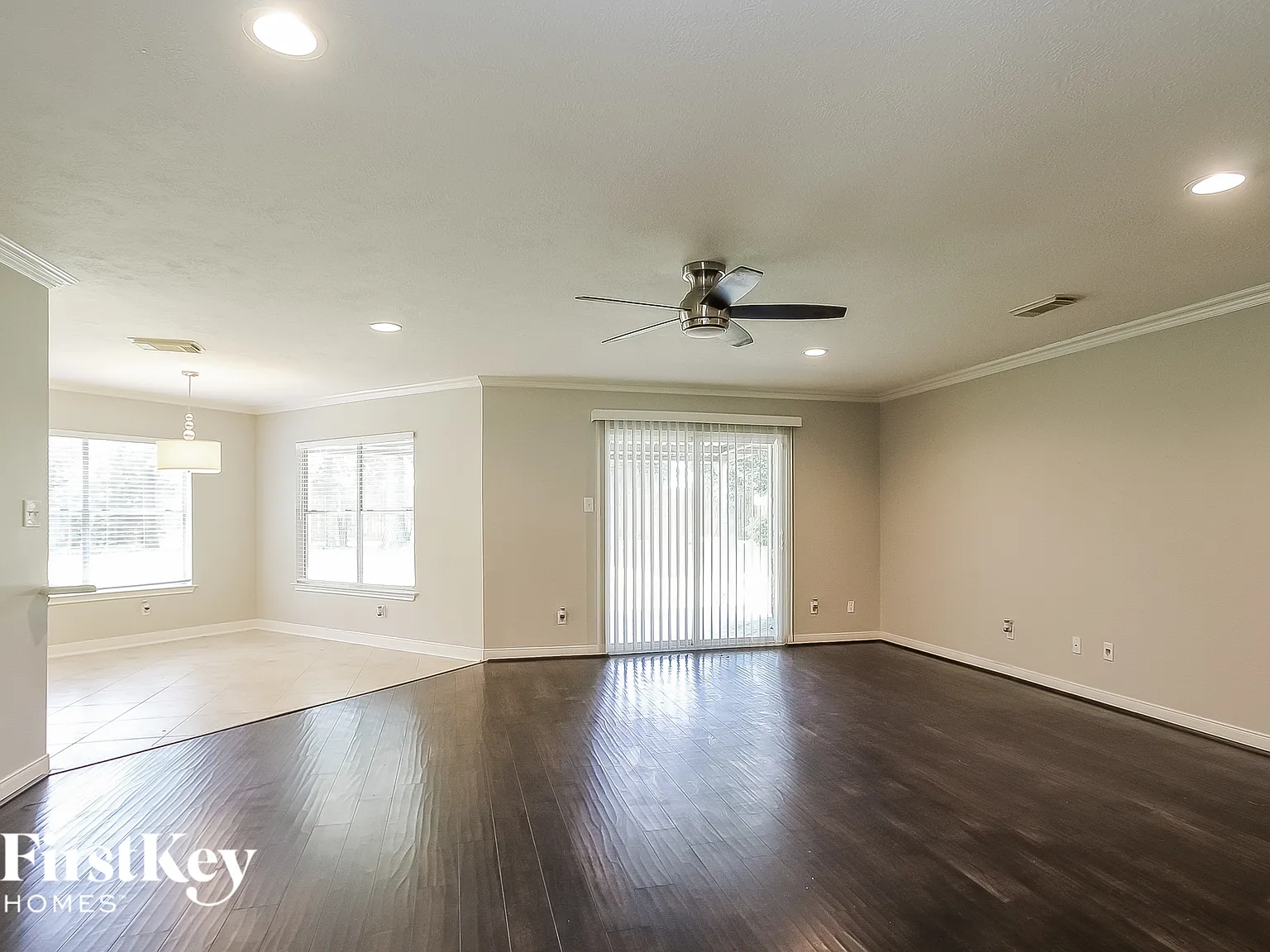 3 bed, 2.0 bath, 2162 sqft, $2,580 — Photo 4