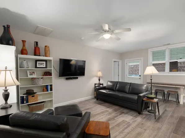 723 S Boylan Ave #101, Raleigh, NC 27603