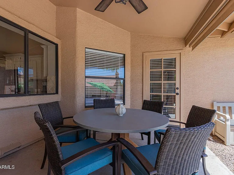 1585 W Honeysuckle Ln — Photo 24