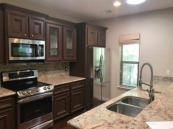5th image of 11342 Glenforest Dr