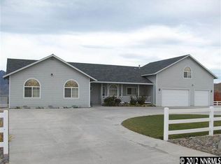 2854 Squires St, Minden, NV 89423
