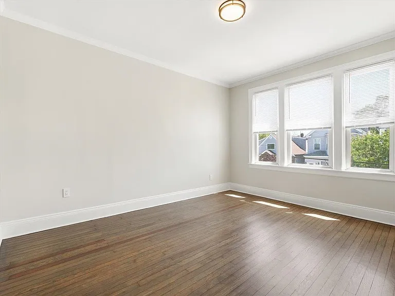 73 Newman Ave #4 — Photo 17