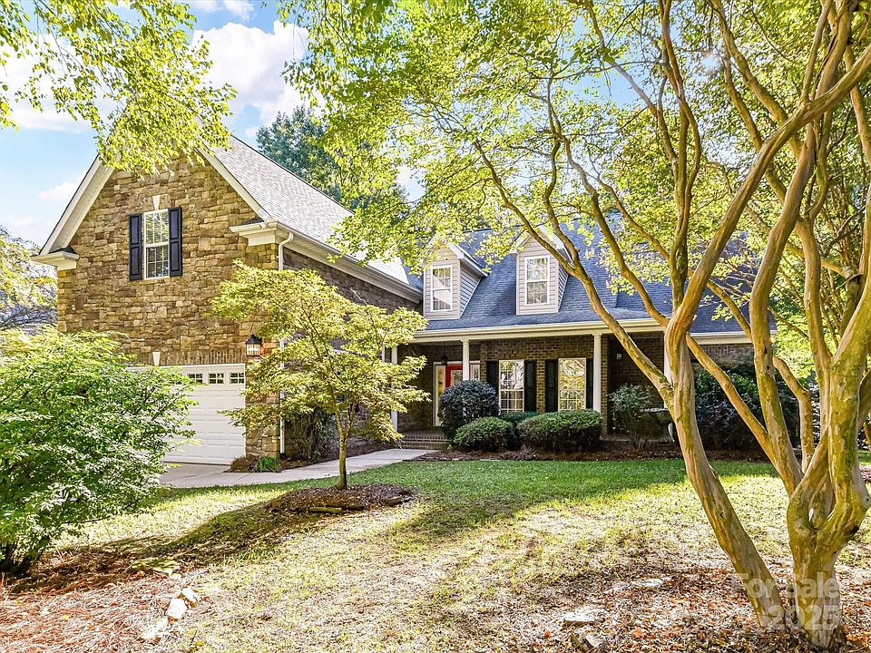 1st image of 2216 Annabel Ct