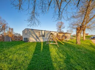 1746 Ridge Rd, Austinville, VA 24312