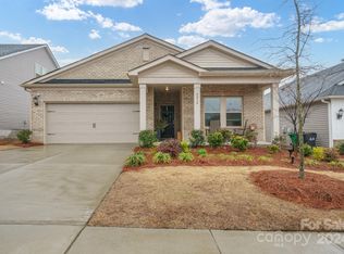 4030 Honey Locust Dr, Charlotte, NC 28215