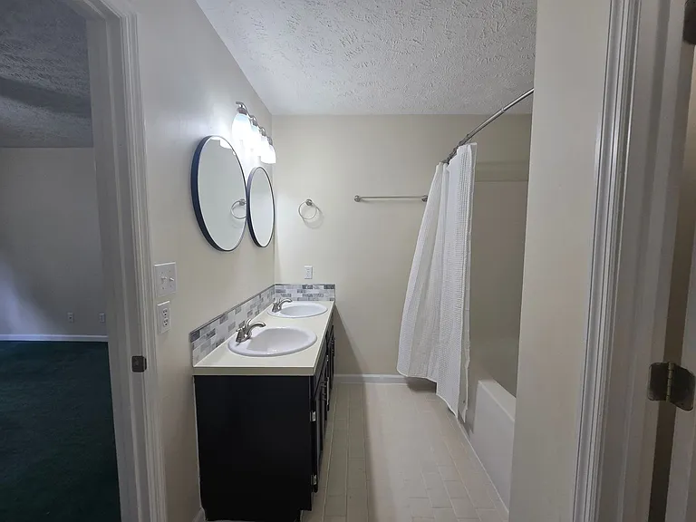 3411 Lainey Ln #C — Photo 19