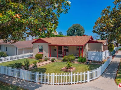 15001 Hartland St, Van Nuys, CA, 91405