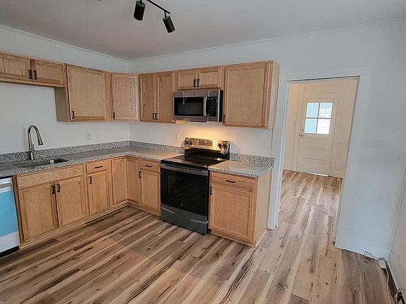 3rd image of 23-25 Blocker St