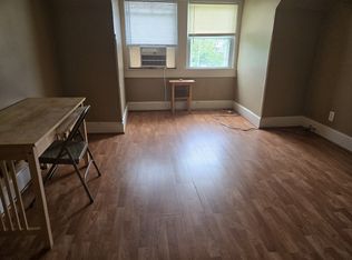 110 N Edward St APT 3, Decatur, IL 62522