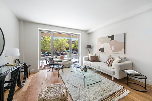 Rented by MNS | media 1