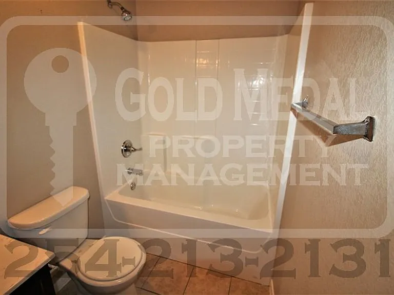 1106 Grace Point Dr — Photo 18