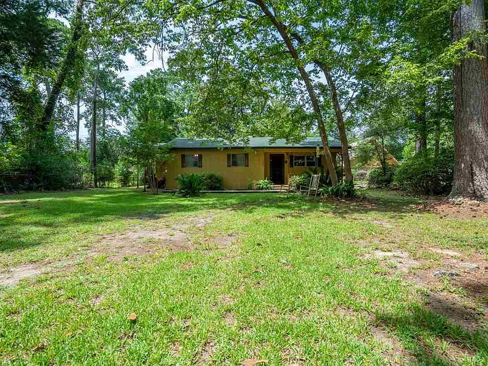 1st image of 684 Sherwood Forest Dr