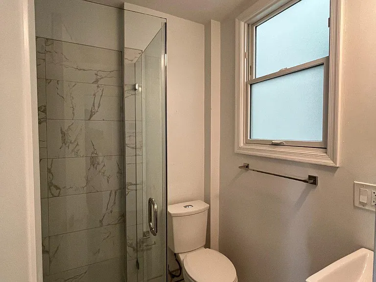 3003 P St NW — Photo 3