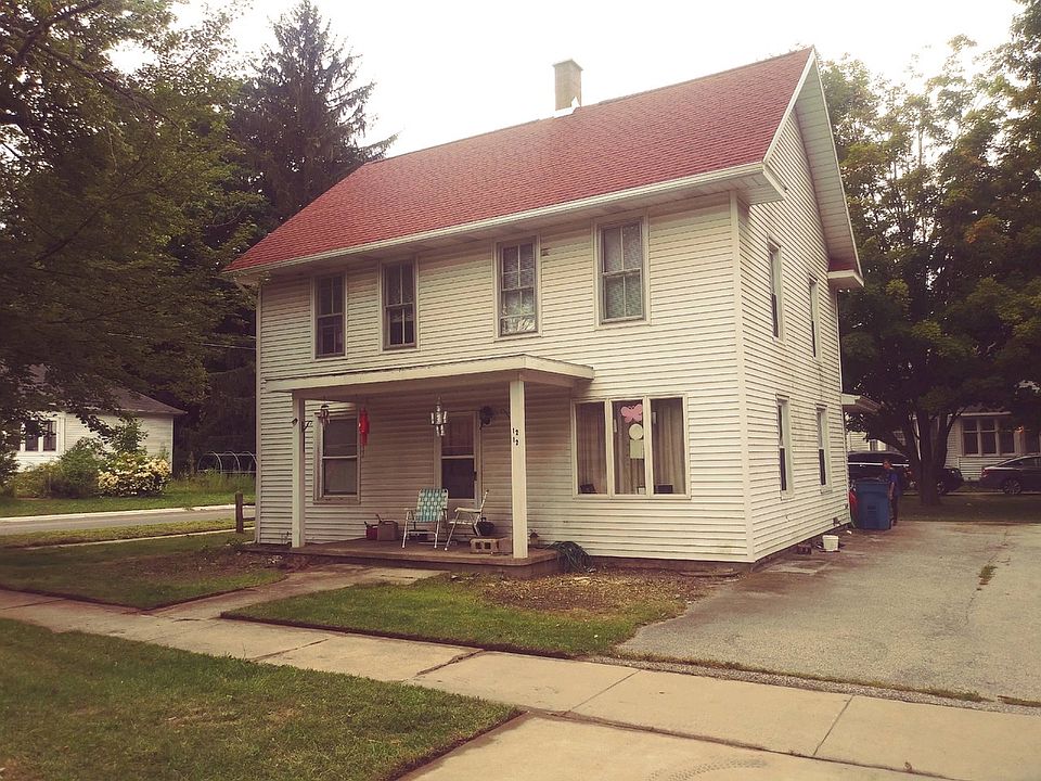 1st image of 1212 S Mears Ave