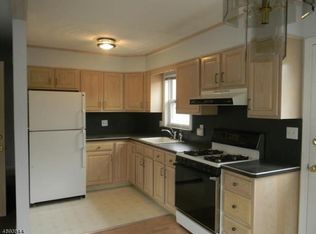 420-422 Broughton Ave #2, Bloomfield Twp, NJ 07003