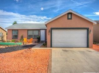 2050 S Stonegate Cir APT 14, Washington, UT 84780