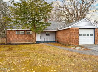 115 Droms Rd, Glenville, NY 12302