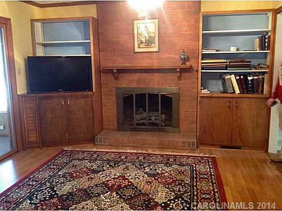 2nd image of 205 Laura Springs Dr