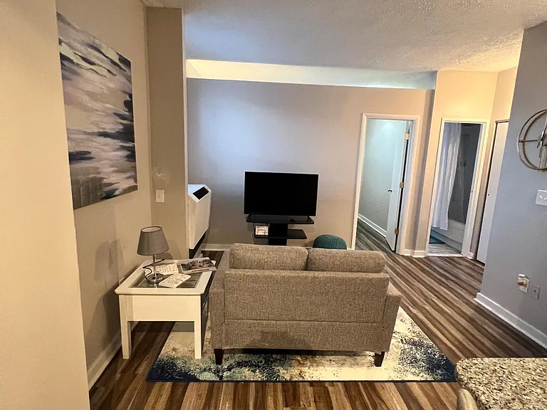 1001 Saint Paul St #10H — Photo 11