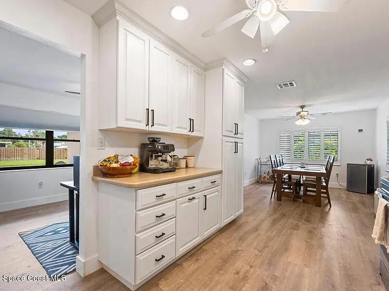 340 Greenway Ave — Photo 10