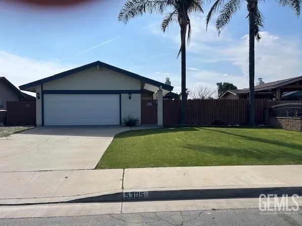 5305 Peppertree Ln, Bakersfield, CA 93309