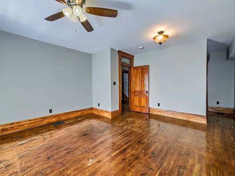 1023 Neil Ave — Photo 10