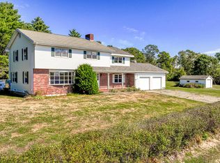 54 Pine Ledge Rd, Bangor, ME 04401
