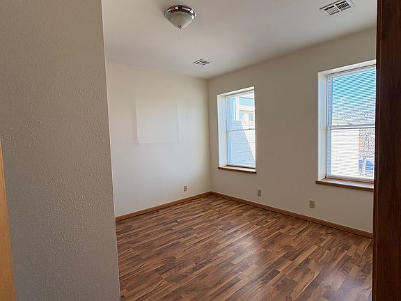 4th image of 218 W Central Ave #3BAPT-3B