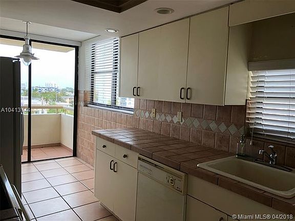 5th image of 6830 Indian Creek Dr #5F