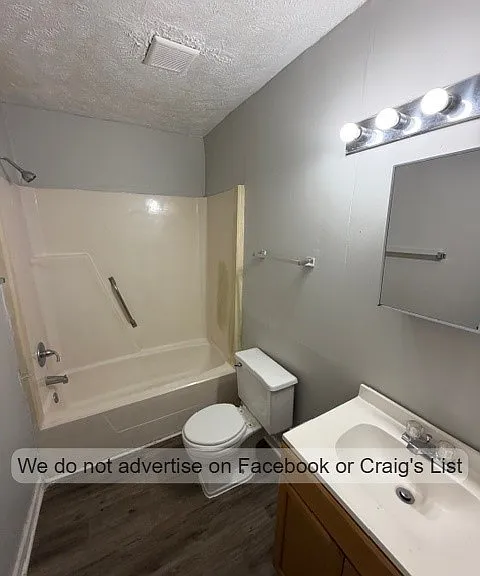 1427 Tangora Ln — Photo 6