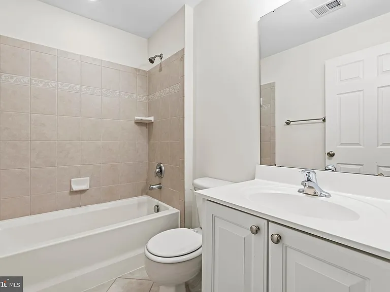 2440 Five Fathom Cir — Photo 30