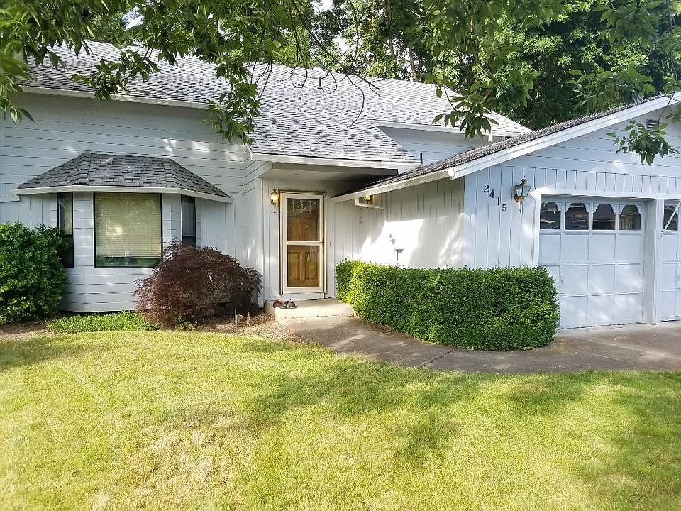 2nd image of 2415 Winslow Park Cir