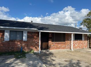 4711 Tupelo Ave, Pascagoula, MS 39581