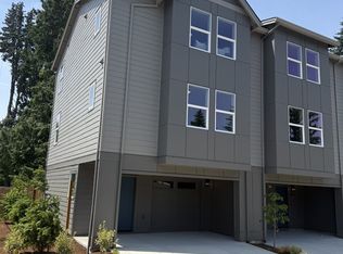 15131 E Burnside St, Portland, OR 97233