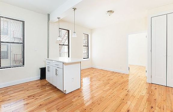 2nd image of 171 Meserole St #606