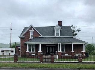 117 Fairfax Ave, Richlands, VA 24641