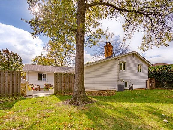 5th image of 5387 Meadow Wood Blvd