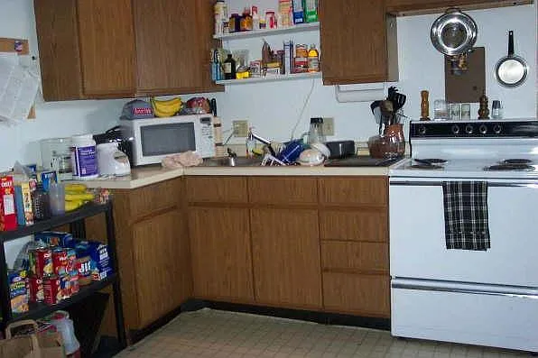 2 bed, 1250 sqft, $875 — Photo 3