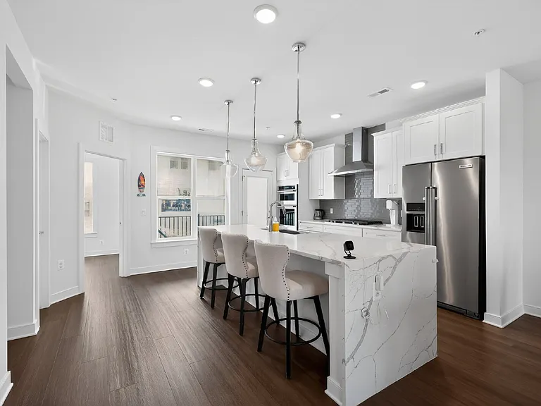 16162 Frederick Rd — Photo 13