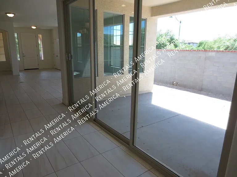 20756 W Legend Trl — Photo 8