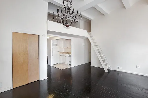 Rented by Stay Local NYC | media 11