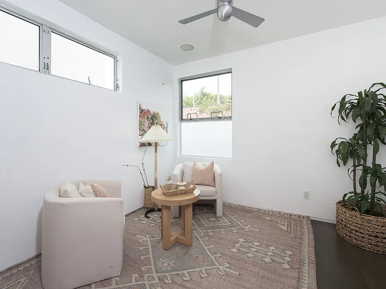 705 Sunset Ave #1/4 — Photo 14